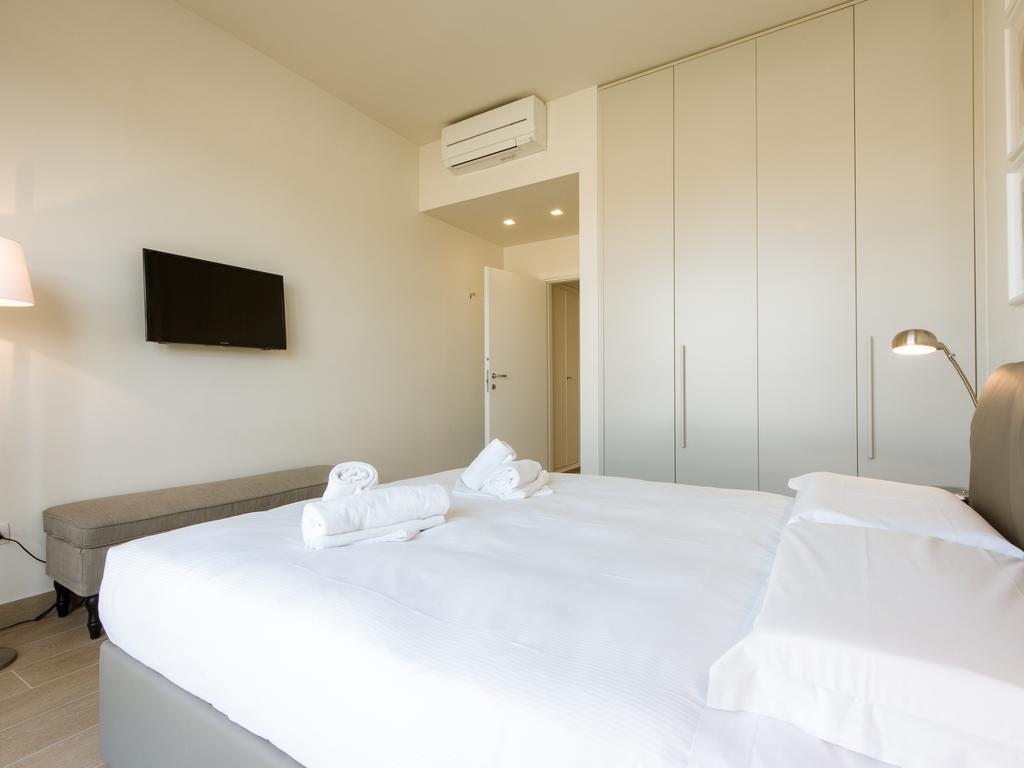 Apartments Florence - Ponte Vecchio Exclusive Ngoại thất bức ảnh